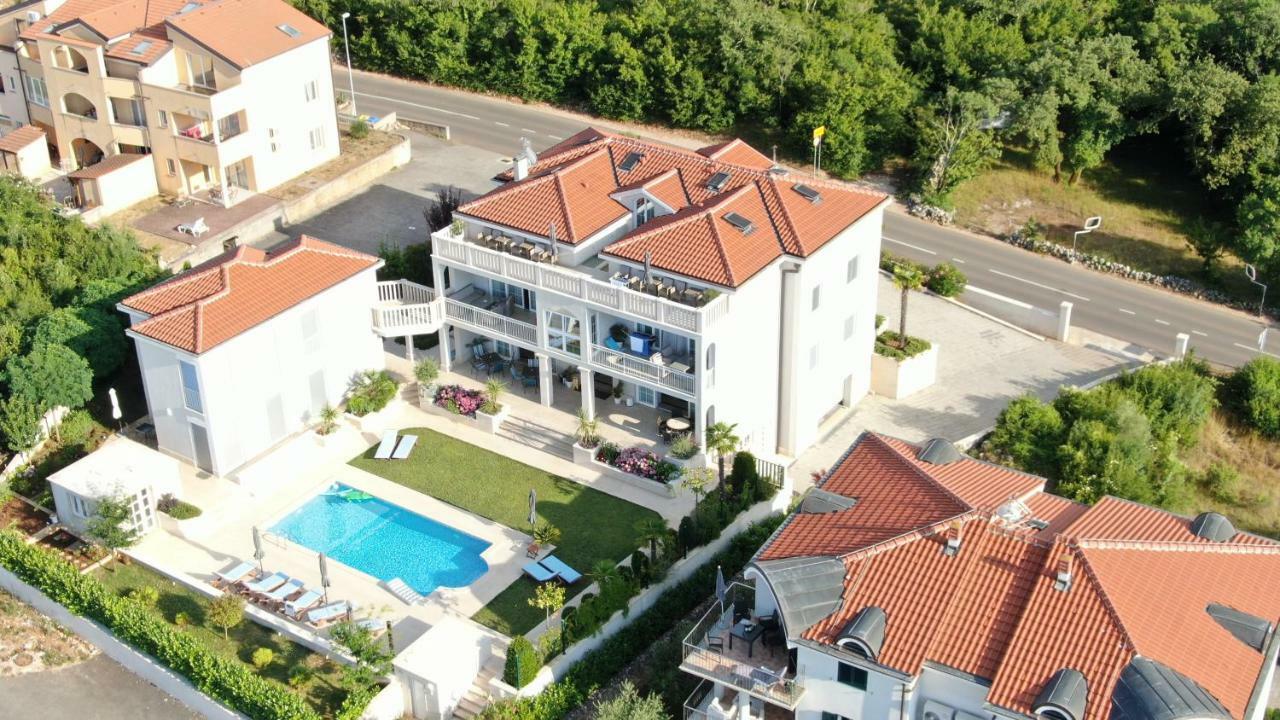 Luxury Apartments Vila Carissa Malinska Εξωτερικό φωτογραφία