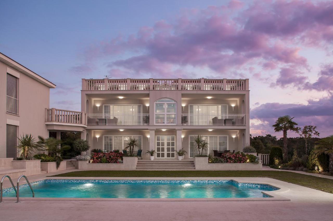 Luxury Apartments Vila Carissa Malinska Εξωτερικό φωτογραφία